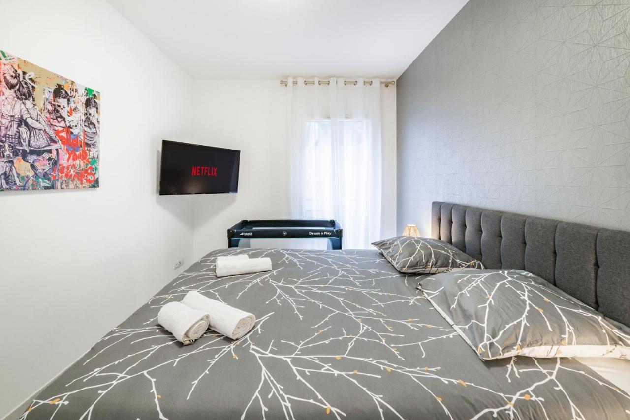 Frontiere Monaco, Terrasse Vue Mer, Tour Odeon - Ap Apartment โบโซเลย ภายนอก รูปภาพ